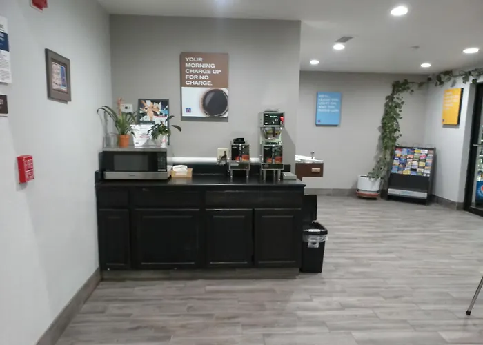 6-winslow, Az 4*