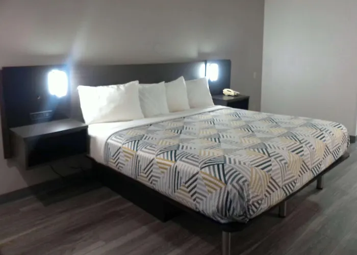 6-winslow, Az 4*